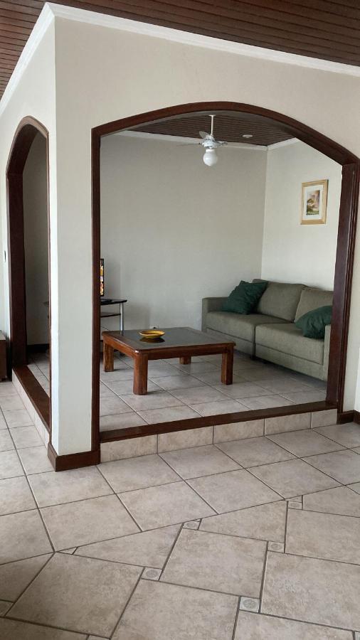 Villa Casa Aconchegante E Localizacao Maravilhosa. Itanhaém Esterno foto